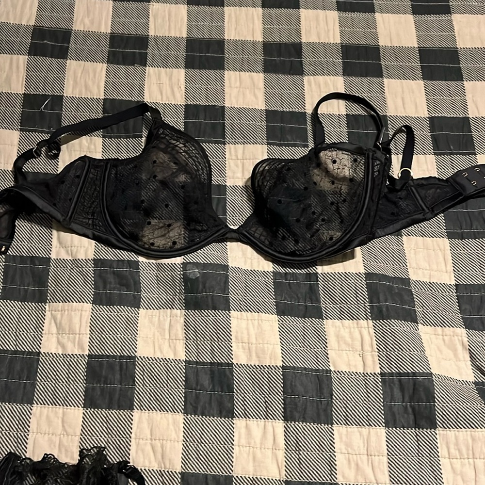 Lace Victorias Secret Bra